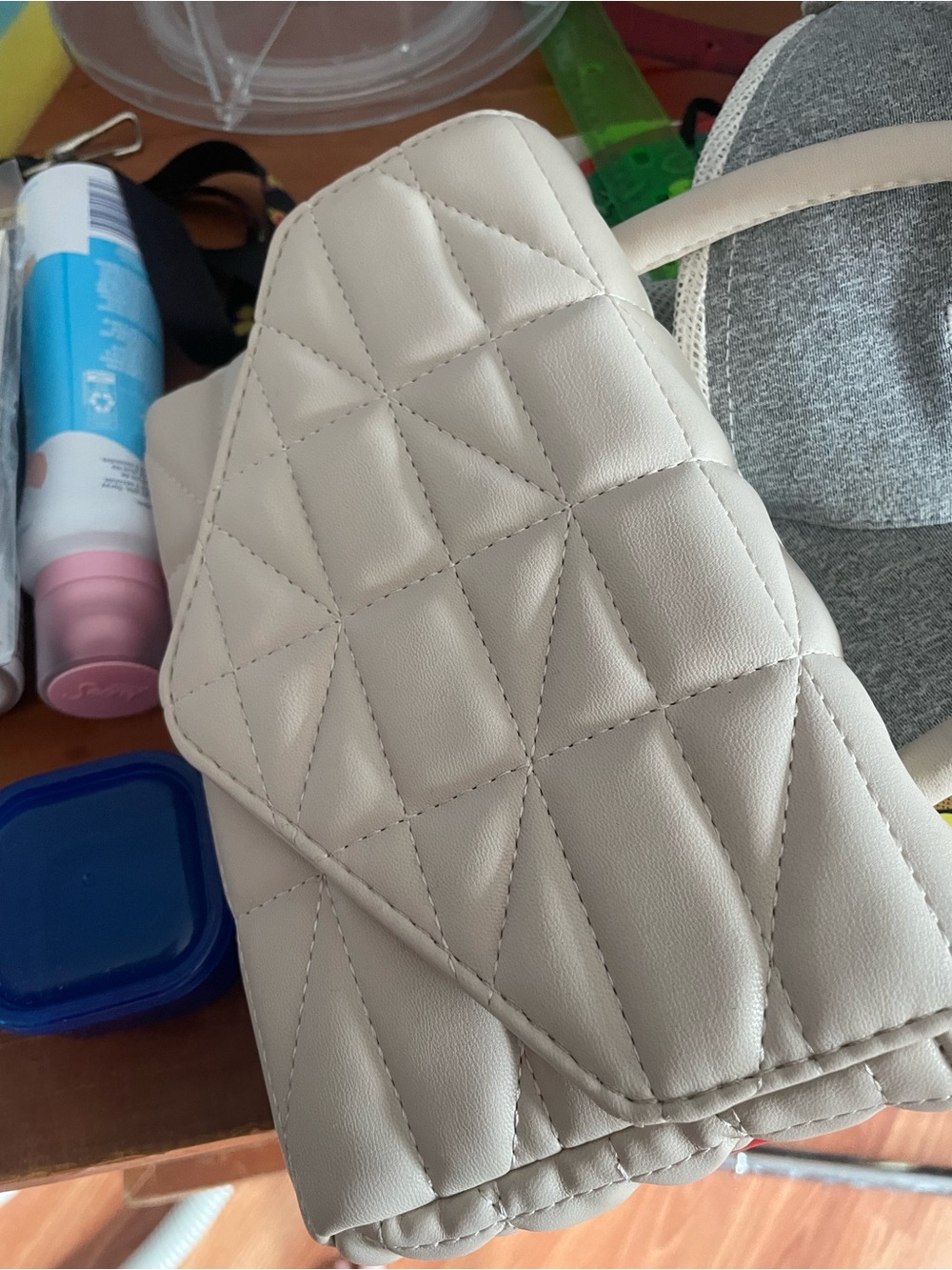 Quilted Crossbody Bag in Cream - Stylish Everyday Tote